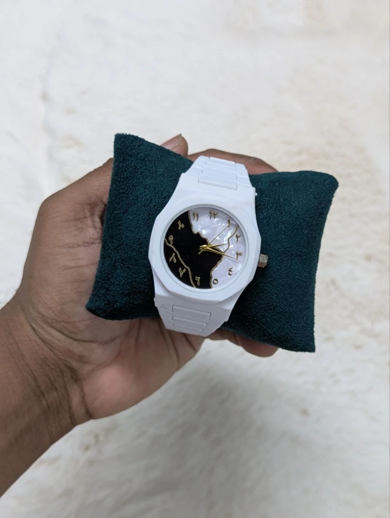 Arabic Aura Watch WH2
